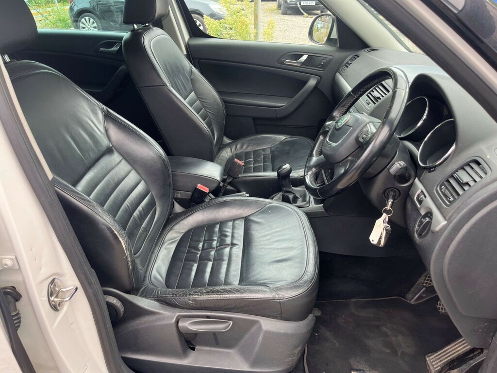 Skoda Yeti Elegance Beige #10