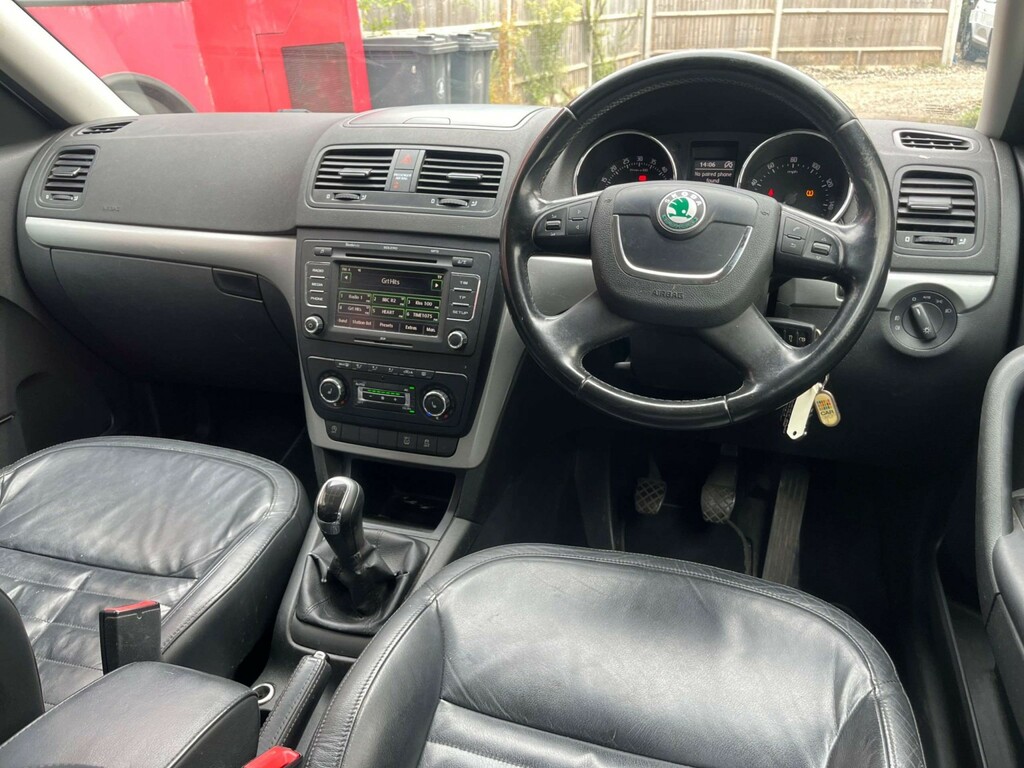 Skoda Yeti Elegance Beige #18
