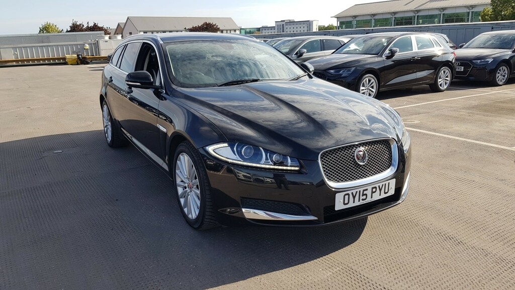 Jaguar XF 2.2 D Portfolio 2015 Black