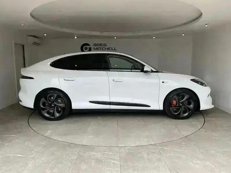 MG IM6 553Kw Launch Edition 100Kwh Awd CVZ6414 White #4
