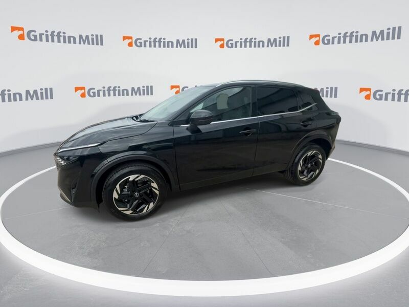 Nissan Qashqai 1.3 Dig-t Mhev N-connecta Suv Hybrid Ma CJ26MXE Black #2
