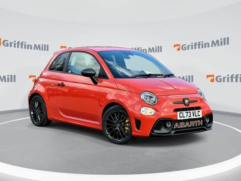 Abarth 695 1.4 T-jet Hatchback Euro 6 180 Orange