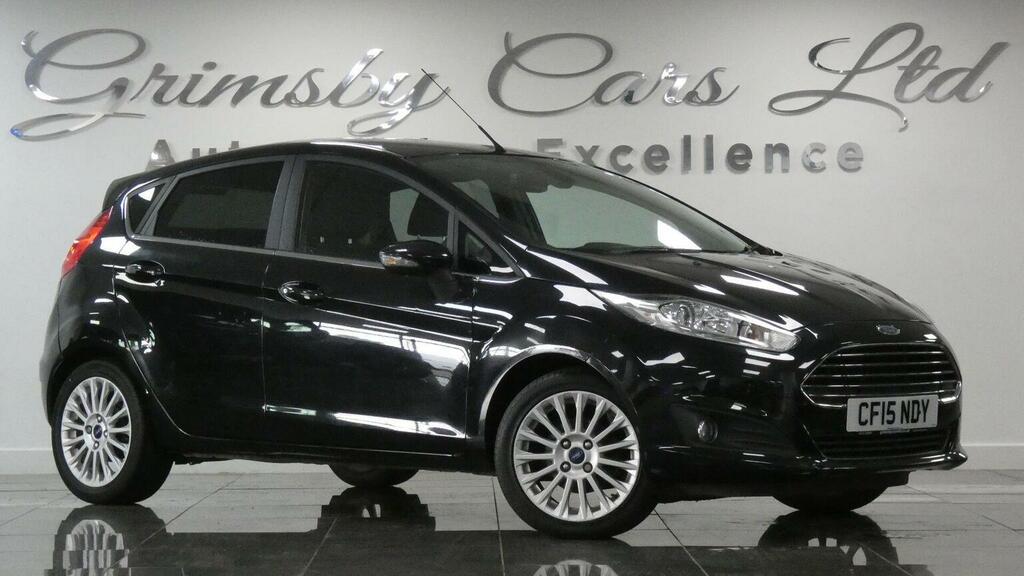 Ford Fiesta Hatchback 1.5 Tdci Titanium Euro 5 201515 Black