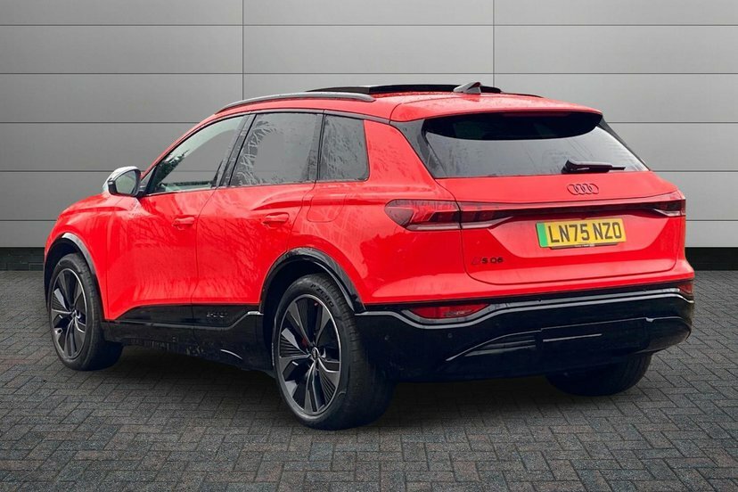 Audi SQ6 E-Tron 100Kwh S Edition 1 Suv Quattro Red #3