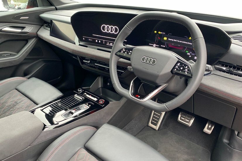 Audi SQ6 E-Tron 100Kwh S Edition 1 Suv Quattro Red #6