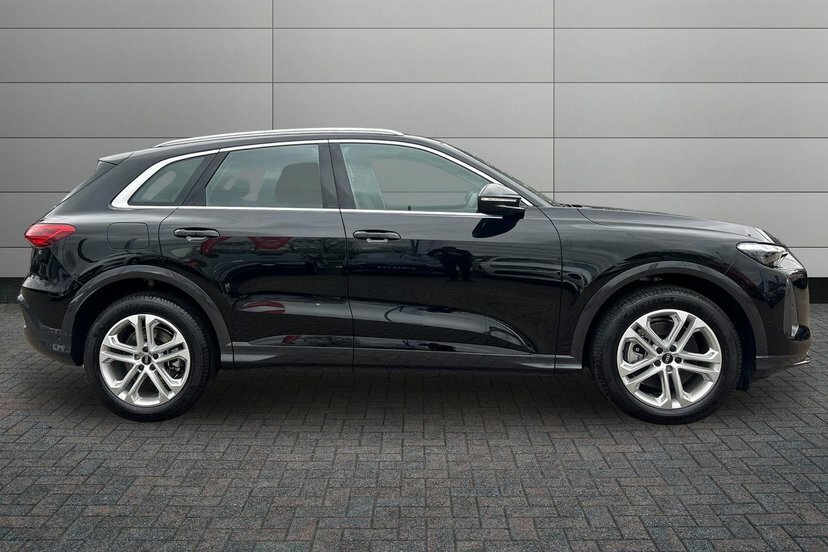 Audi Q5 2.0 Tdi Sport Suv S Tronic Quattro 204 Black #4