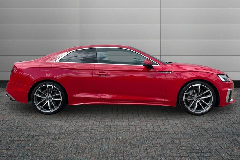 Audi A5 2.0 Tdi 40 S Line Coupe S Tronic Quattr Red #4