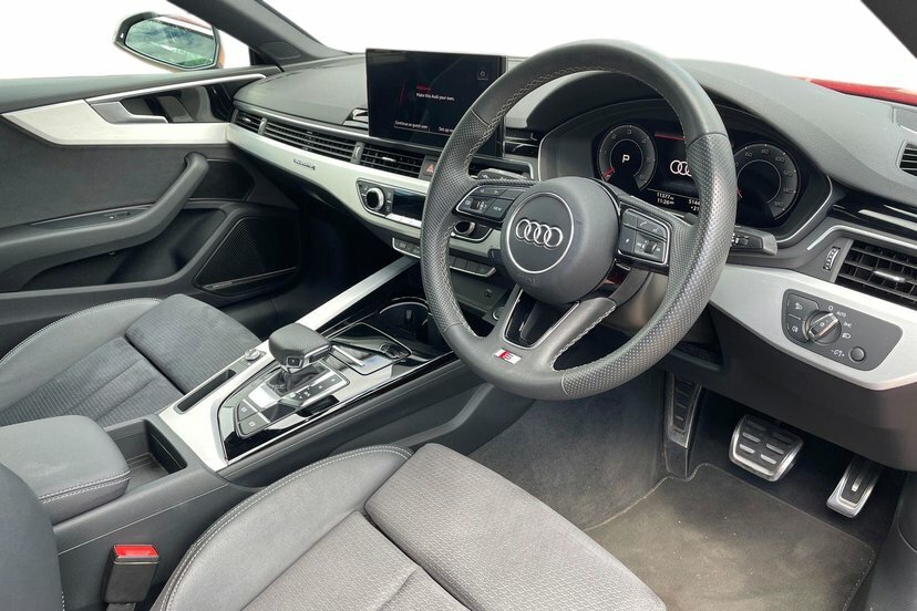 Audi A5 2.0 Tdi 40 S Line Coupe S Tronic Quattr Red #6