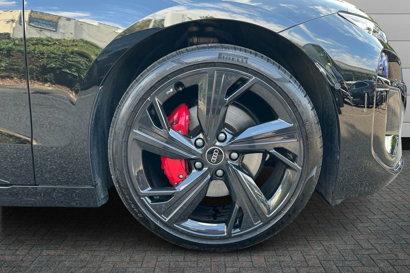 Audi A6 E-tron Avant 100Kwh Edition 1 Estate Quattro Black #5