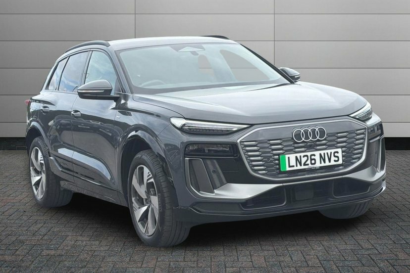 Audi Q6 E-Tron 83Kwh S Line Suv 252 Ps Black