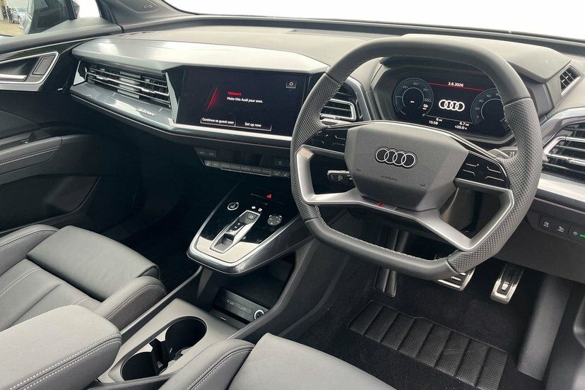 Audi Q4 E Tron 45 Black Edition Quattro 82Kwh Technology LM26OZX Grey #6