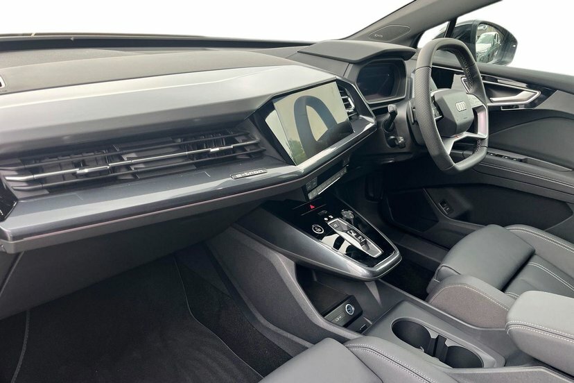 Audi Q4 E Tron 45 Black Edition Quattro 82Kwh Technology LM26OZX Grey #2