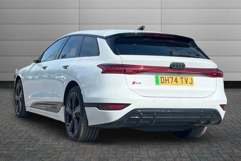 Audi A6 E-tron Avant 100Kwh Performance Launch Edition Estate Elect White #3