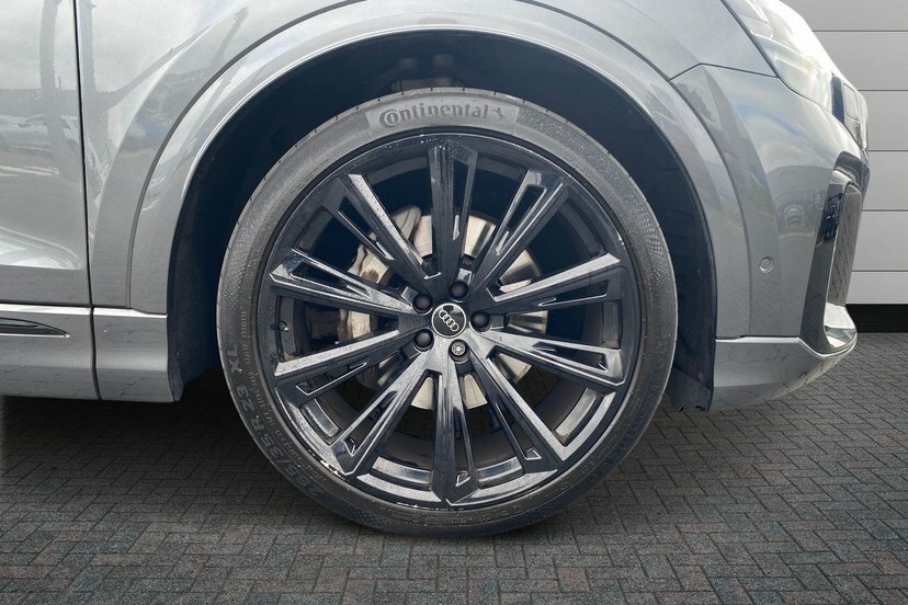 Audi Q8 3.0 Tdi V6 50 Black Edition Suv Tiptron Grey #5