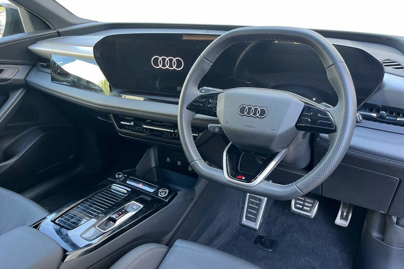 Audi Q6 E-Tron 100Kwh Performance S Line Suv 3 GY25VKB Black #6