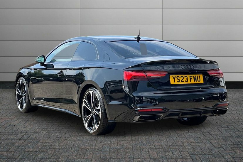Audi A5 2.0 Tfsi 35 Black Edition Coupe S Troni Black #3