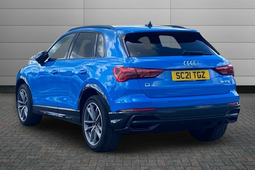 Audi Q3 1.5 Tfsi Cod 35 Black Edition Suv S Tro SC21TGZ Blue #3