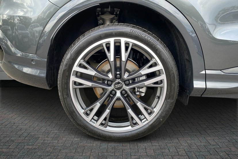Audi Q5 Suv DF26GUU Grey #5