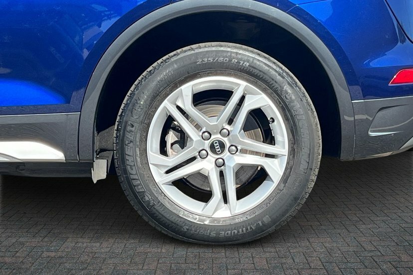 Audi Q5 2.0 Tfsie 50 Sport Suv Plug-in Hybrid S Blue #5