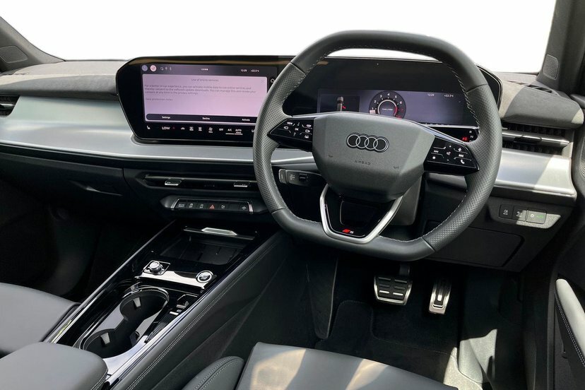Audi Q3 2.0 Tfsi S Line Suv S Tronic Quattro 2 LM26WHT Black #6