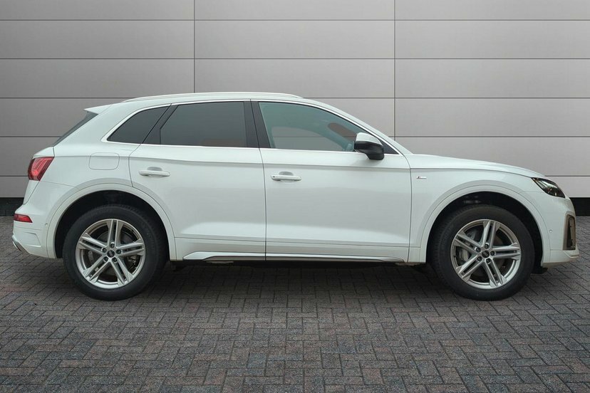 Audi Q5 2.0 Tfsie 50 S Line Suv Plug-in Hybrid White #4