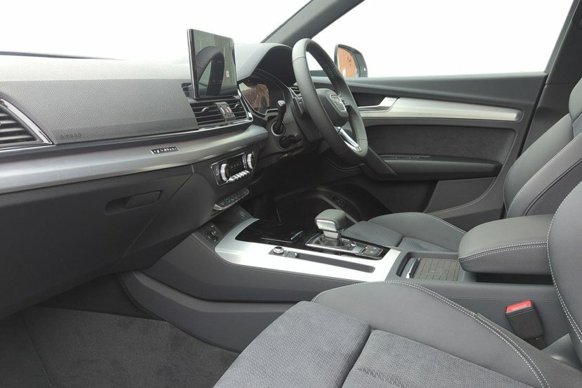 Audi Q5 2.0 Tfsie 50 S Line Suv Plug-in Hybrid White #2