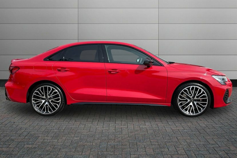 Audi S3 2.0 Tfsi Black Edition Saloon S Tronic Red #4