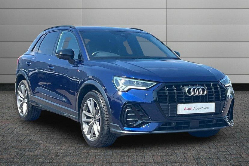 Audi Q3 1.5 Tfsi Cod 35 Black Edition Suv S Tro AO72XXZ Blue