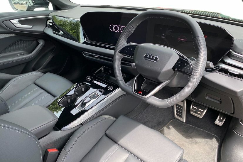 Audi A5 2.0 E-hybrid 25.9Kwh S Line Saloon Plug SW75ACU Black #6