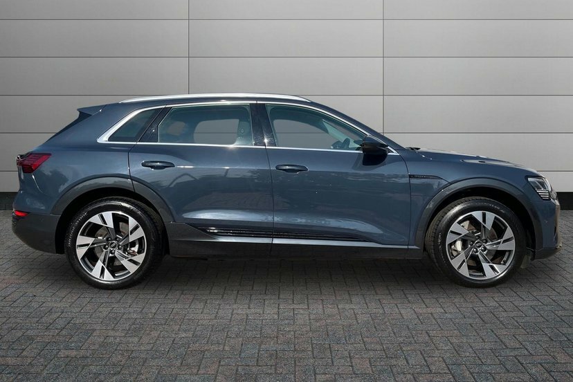 Audi Q8 e tron 50 Sport Suv Quattro 95Kwh 11Kw Blue #4