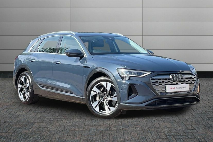 Audi Q8 e tron 50 Sport Suv Quattro 95Kwh 11Kw Blue