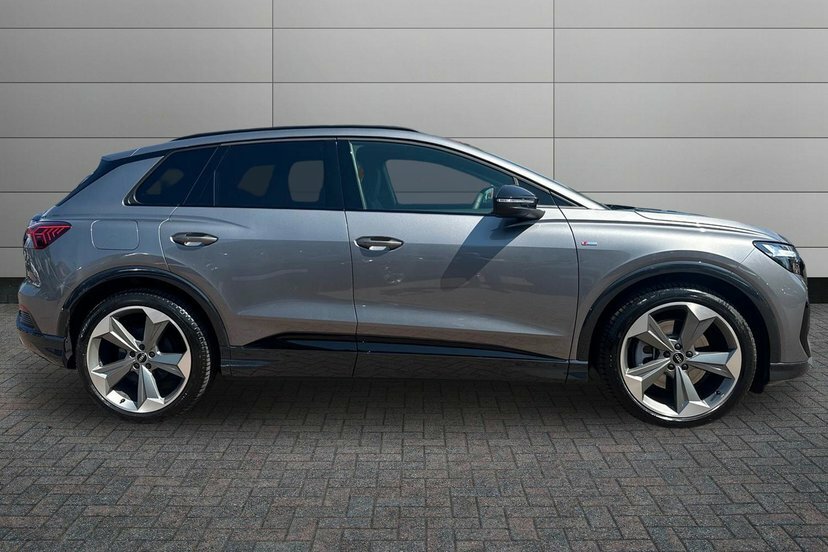 Audi Q4 E Tron 45 Black Edition Suv 82Kwh 286 MM26XWW Grey #4