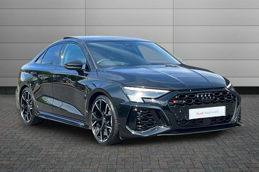 Audi RS3 2.5 Tfsi Vorsprung Saloon S Tronic Quat Black