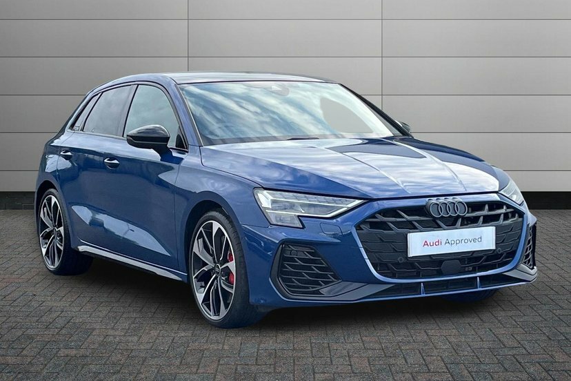 Audi S3 2.0 Tfsi Black Edition Sportback S Tron Blue