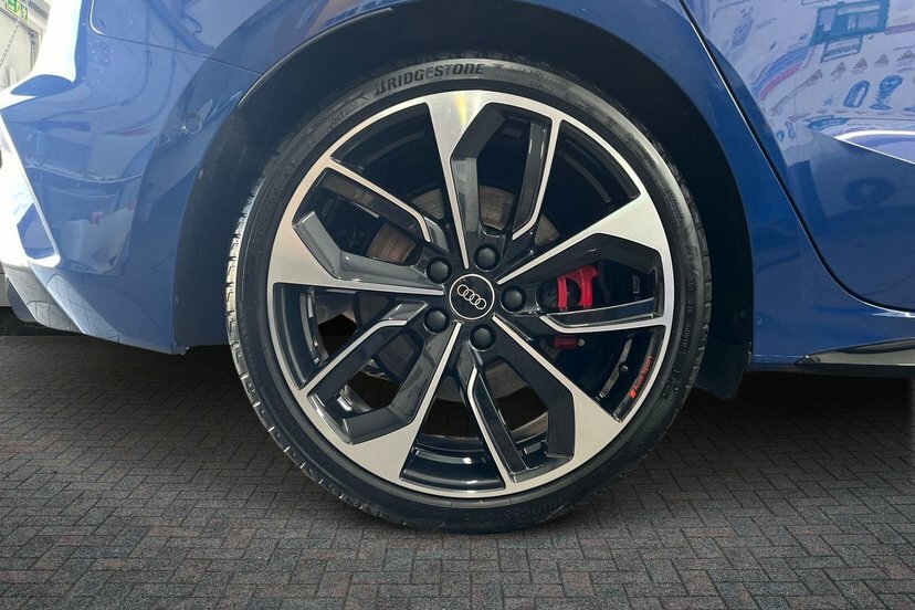 Audi S3 2.0 Tfsi Black Edition Sportback S Tron Blue #5