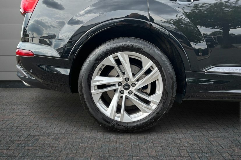 Audi Q7 3.0 Tdi V6 45 S Line Suv Tiptronic Quat Black #5