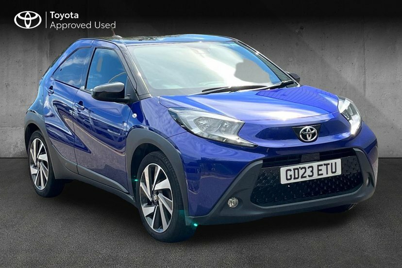 Toyota Aygo X 1.0 Vvt-i Edge Hatchback 72 Ps Blue