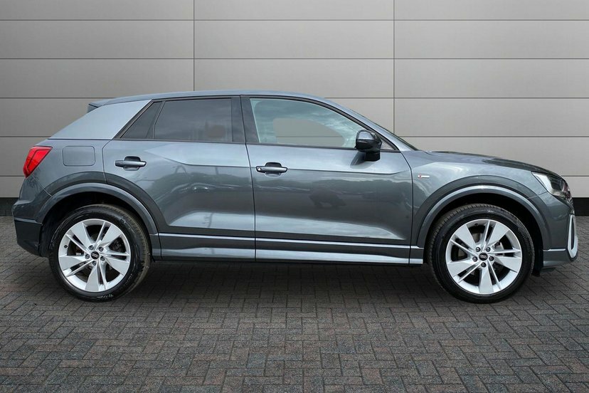 Audi Q2 1.5 Tfsi Cod 35 S Line Suv 150 OW75CHF Grey #4