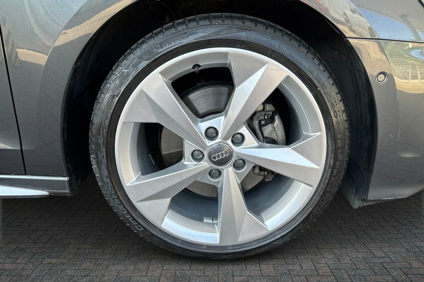 Audi A3 1.5 Tfsi 35 S Line Sportback S Tronic Grey #5