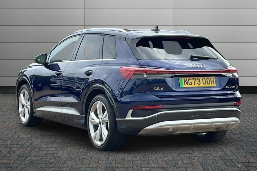 Audi Q4 E Tron 40 S Line Suv 82Kwh 204 Ps NG73ODH Blue #3