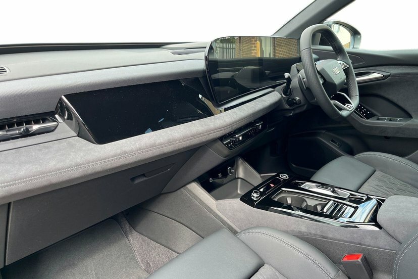 Audi Q6 E-Tron 100Kwh Performance Black Edition Suv ET26MXJ Grey #2