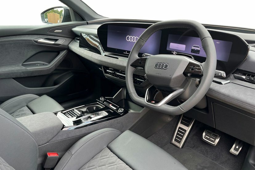 Audi Q6 E-Tron 100Kwh Performance Black Edition Suv ET26MXJ Grey #6