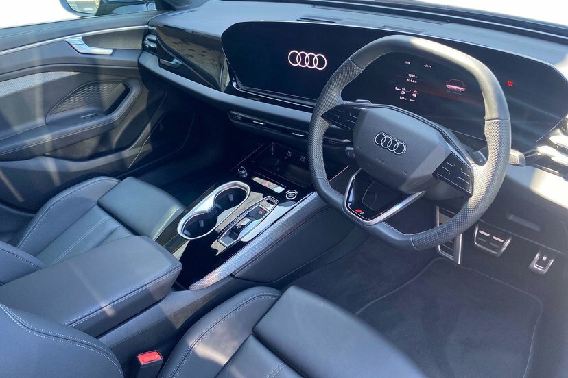 Audi A6 Saloon 2.0 E-hybrid 25.9Kwh S Line Saloon Plug Blue #6