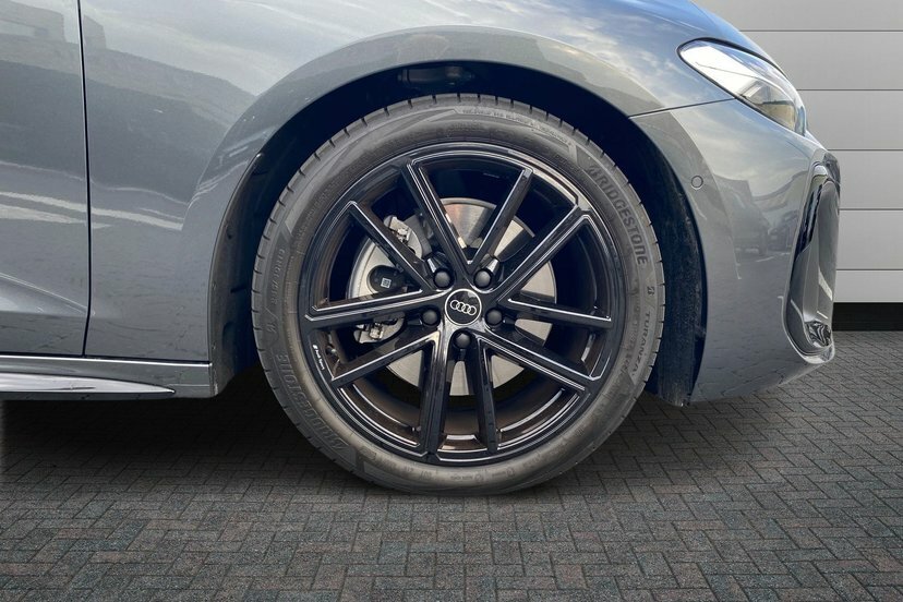 Audi A5 2.0 Tdi Black Edition Estate S Tronic Grey #5