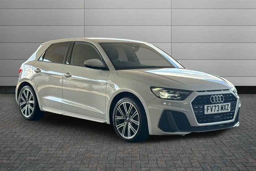 Audi A1 1.0 Tfsi 30 S Line Sportback S Tronic White