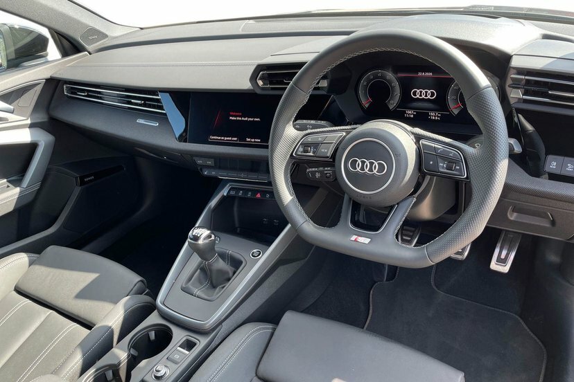 Audi A3 1.5 Tfsi Black Edition Sportback Grey #6