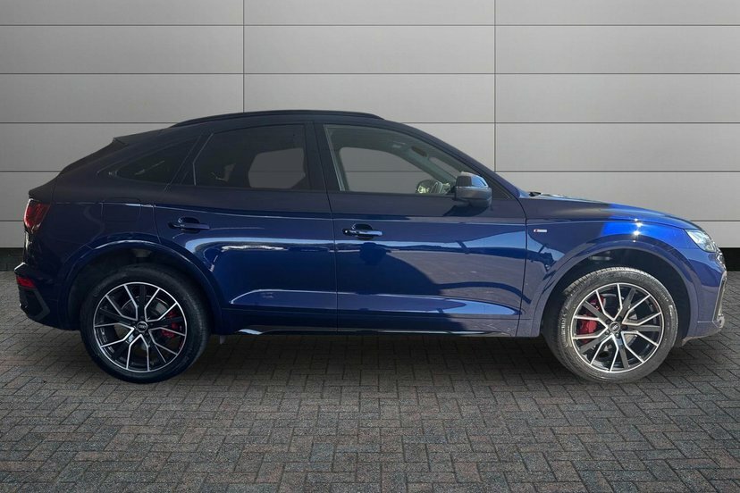 Audi Q5 2.0 Tdi 40 Edition 1 Sportback S Tronic Blue #4