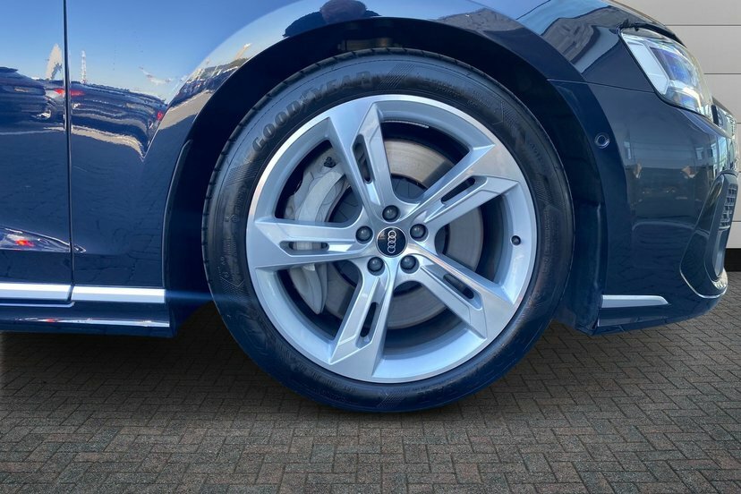 Audi A8 3.0 Tfsie V6 60 S Line Saloon Plug-in H Blue #5