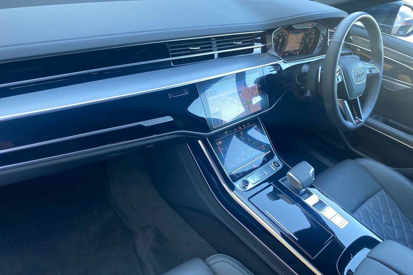 Audi A8 3.0 Tfsie V6 60 S Line Saloon Plug-in H Blue #2