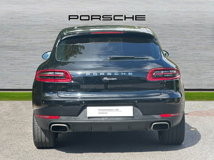 Porsche Macan 2.0T Suv Pdk 4Wd 252 Ps Black #4